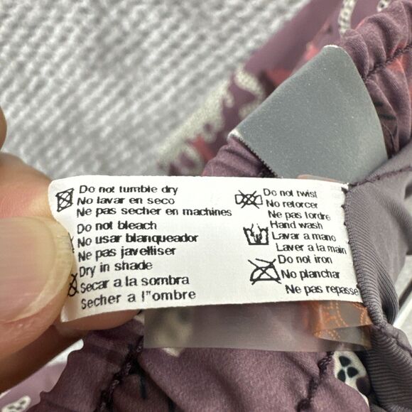 Maaji Shorts Women L Purple Abstract Running Shorts Build In Briefs Side Pockets - Picture 11 of 14